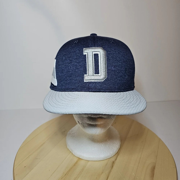 Dallas Cowboys NFL New Era 9fifty Snap Back Hat Cap Americas Team Blue Grey see - Picture 1 of 5